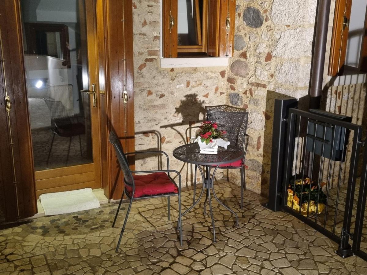 Giulietta E Romeo Villa Pove del Grappa Bagian luar foto